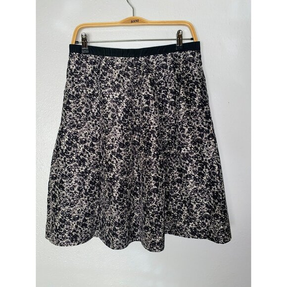 Banana Republic Dresses & Skirts - Vintage Banana Republic Silk Floral Skirt Size 10